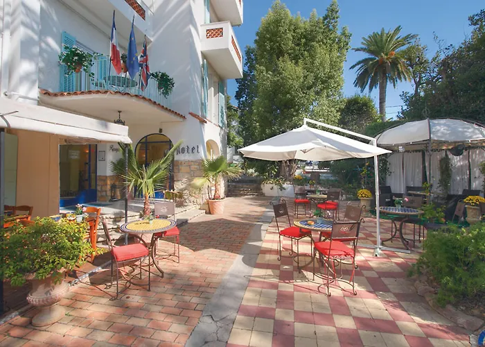 Le Pre Catelan 3* Ζουάν λε Πιν