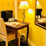 Hotel Le Pre Catelan 3*