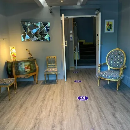 勒普雷加特兰酒店 酒店 3*