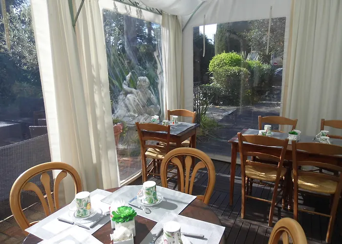 Le Pre Catelan Hotel 3*